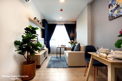Condos for rent Chiang Mai : The Base Height Condo For Rent ( Pool View)