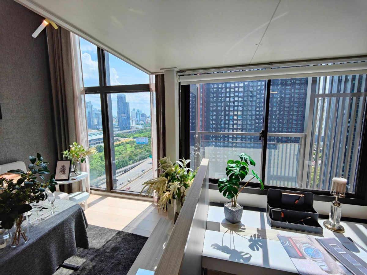 picture Chewathai Residence Asoke: 38 sqm.  ,20th floor. Full Furniture and electrical appliances - 3/9