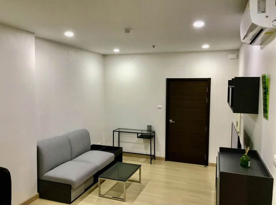 picture Code: KJ7646  for rent Supalai Loft Yaek Fai Chai station // Line ID: @kjcondo (with @) // - 2/3