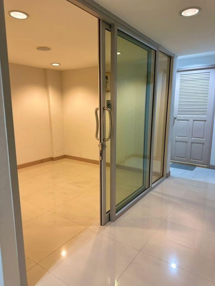 picture 💥CP-8228💥OFFICE for rent near BTS Phra Khanong / BTS On Nut 👉Add Line @expertcondo - 6/9