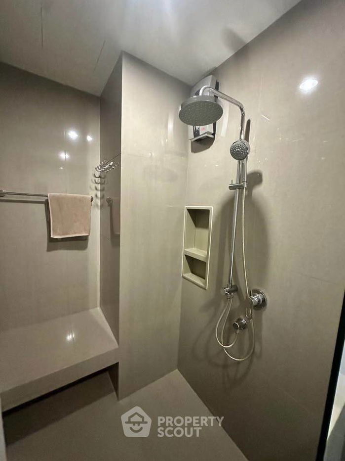 picture 1-BR Condo at Rhythm Sukhumvit 42 near BTS Ekkamai (ID 2064446) - 10/10