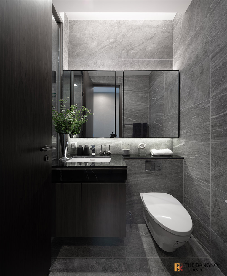 picture The Esse Sukhumvit 36  Luxury Unit, Ready for You Without the Wait - 2/10