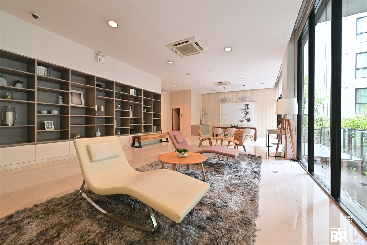 picture Liv@49  Great Value, Convenient for All Lifestyles - 5/9