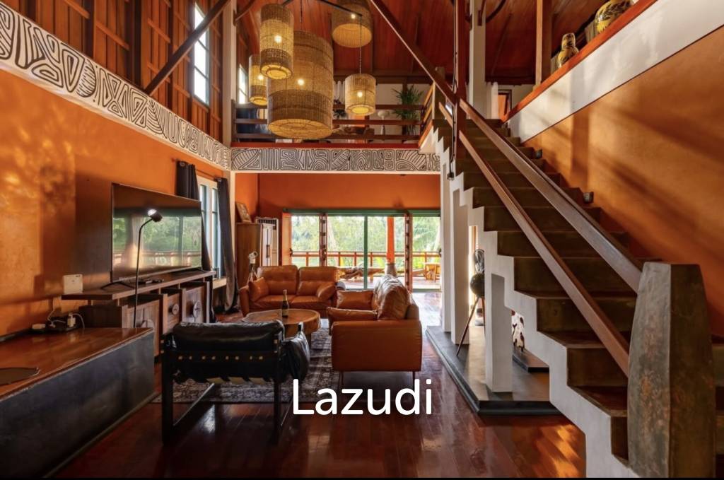 รูป Renovated 700 m² Residence on 1,600 m² of Land – Elegance, Tranquility, Swimming Pool - รูปที่ 4/20