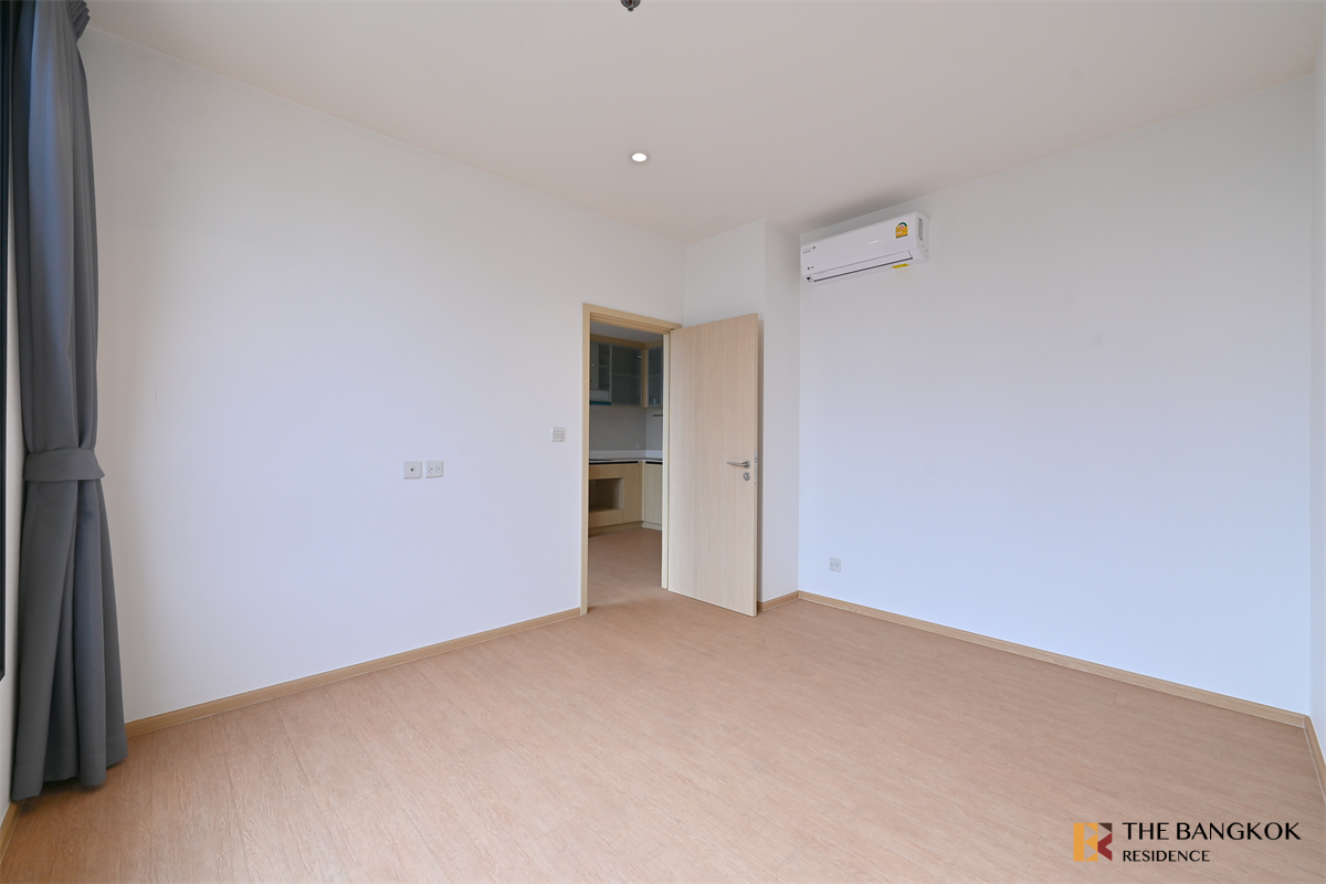 picture Maru Ekkamai 2  Move-in Ready, Just Bring Your Stuff - 5/10
