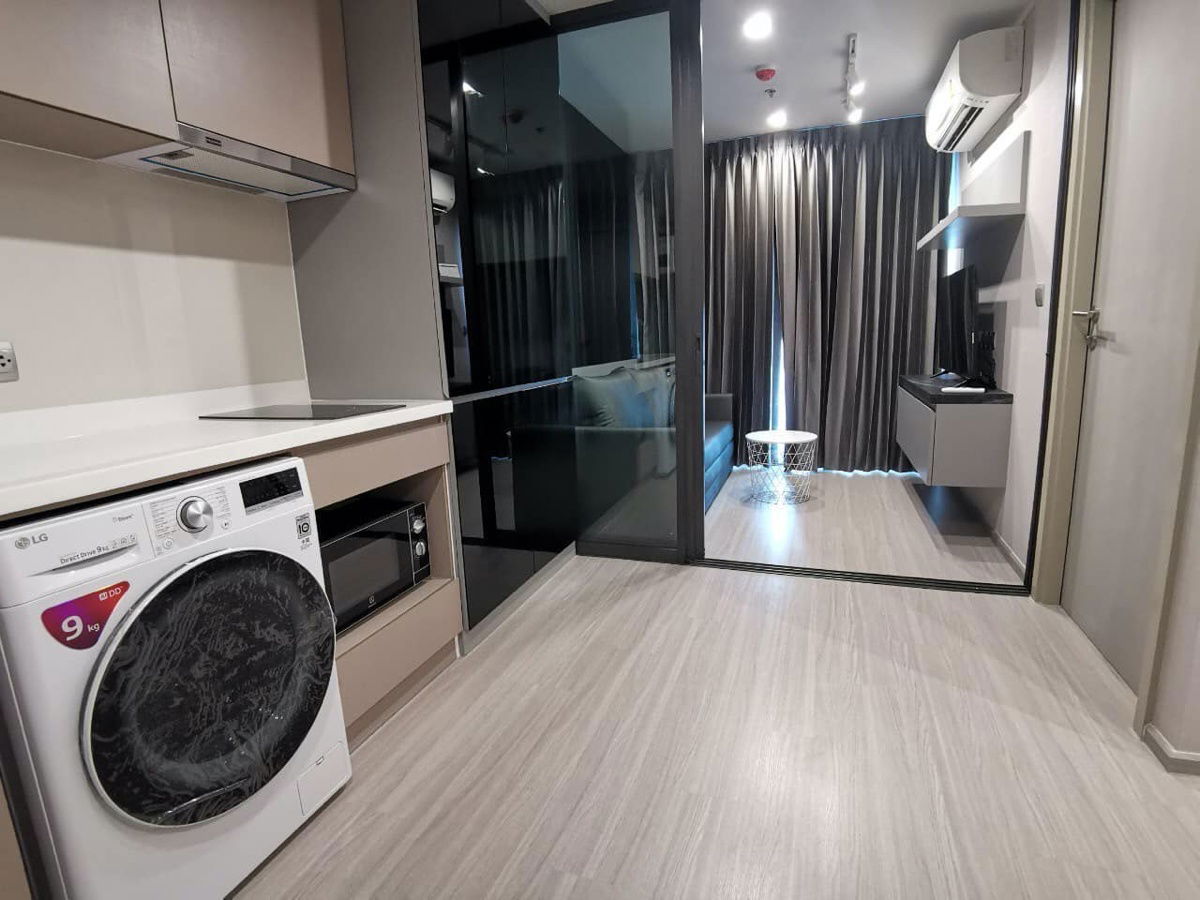 picture Life Ladprao ( S-LP136 ) For Rent - 11/22