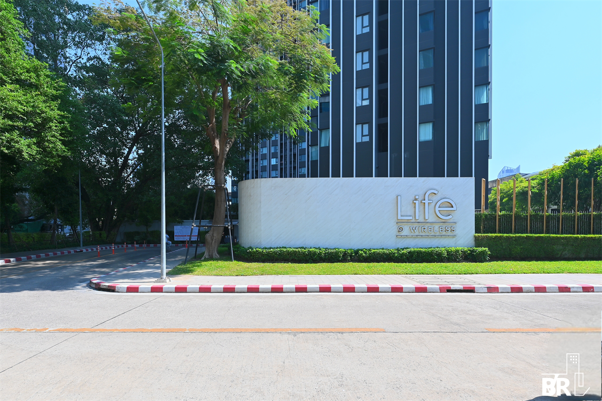 picture Life One Wireless  Luxury Unit, Ready for You Without the Wait - 4/9