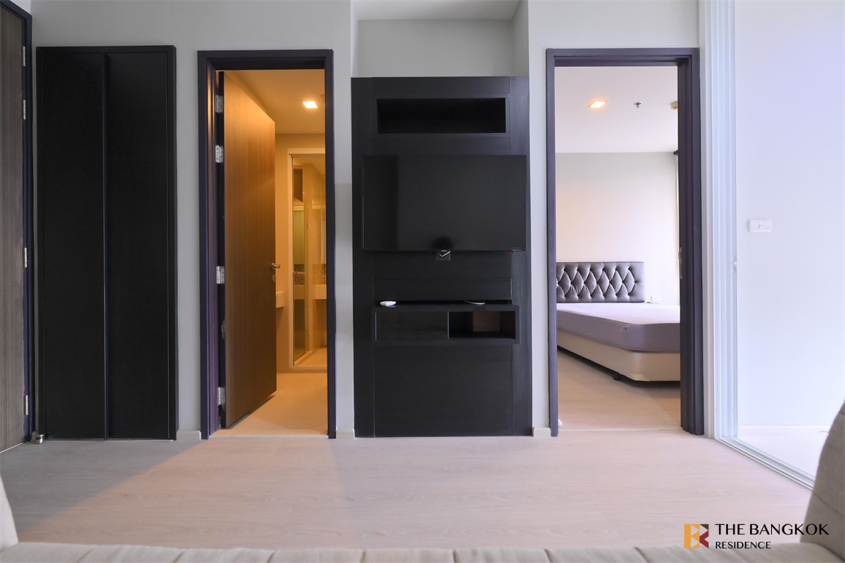 picture RHYTHM Sukhumvit 44/1 Luxury Unit, Ready for You Without the Wait near BTS Phra Khanong - 1/10