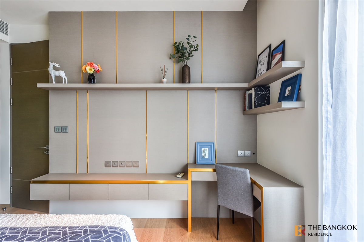 picture Luxury Condo in Central City Location Saladaeng One near MRT Lumpini Station - 5/10