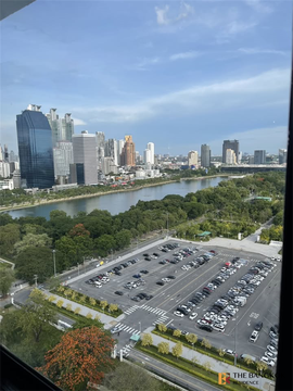 Lake Green  Luxury Condo in Central City Location