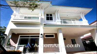 Houses for rent BITEC Bang Na : 🔼🔽 AccomA 📩 Pet friendly 4 BR House @Nantawan Village Srinakarin (AA14959)