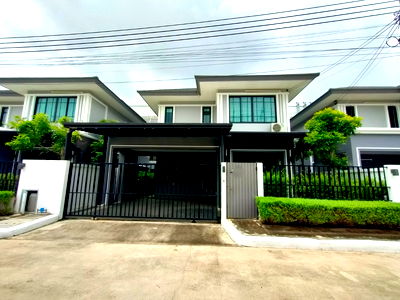 บ้านเดี่ยวให้เช่า : [[ให้เช่า]] บ้านเดี่ยว ใกล้สนามบินสุวรรณภูมิ 🏡แฮมป์ตัน พระราม 9  Hampton Rama 9📌💥