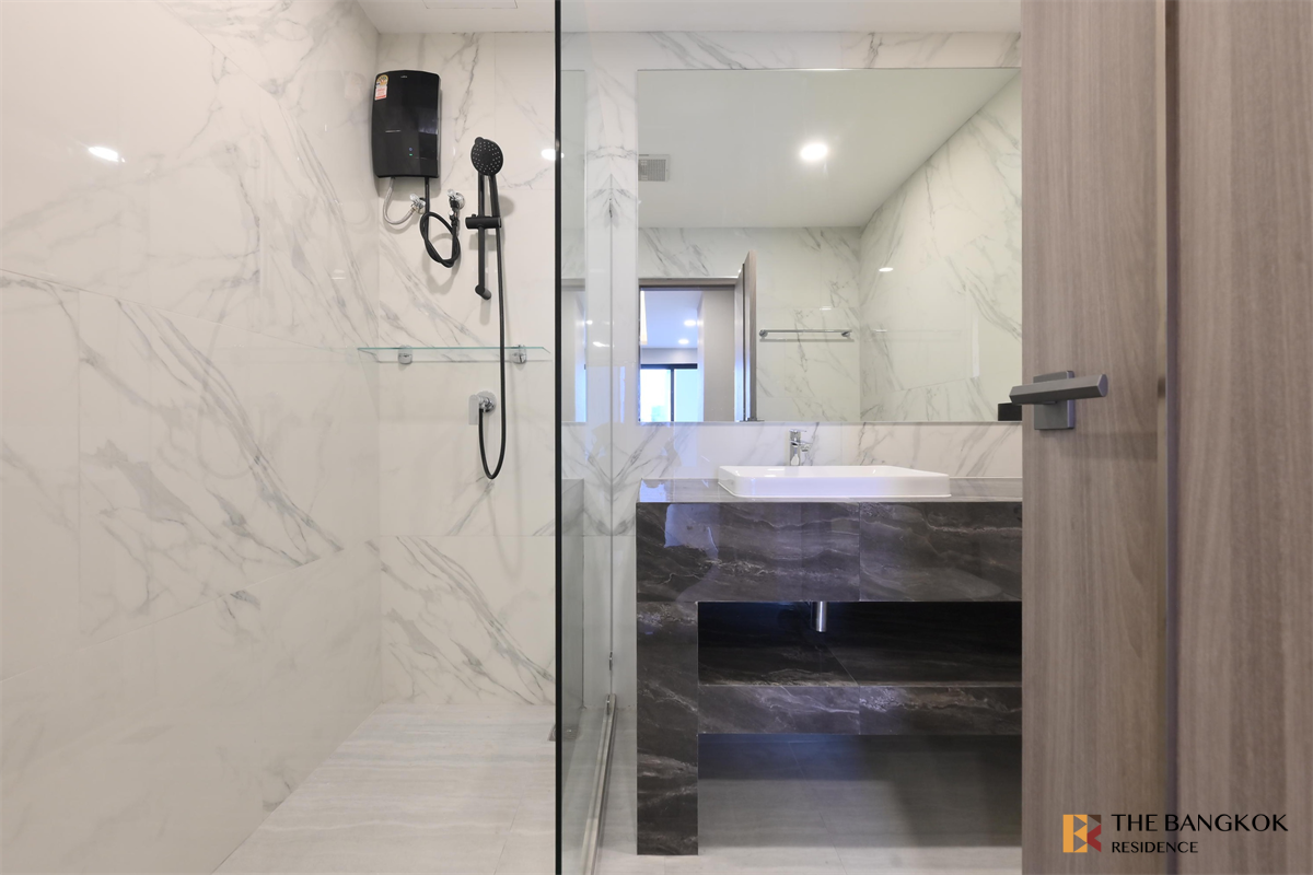 picture Crystal Garden  Luxury Unit, Ready for You Without the Wait - 5/10