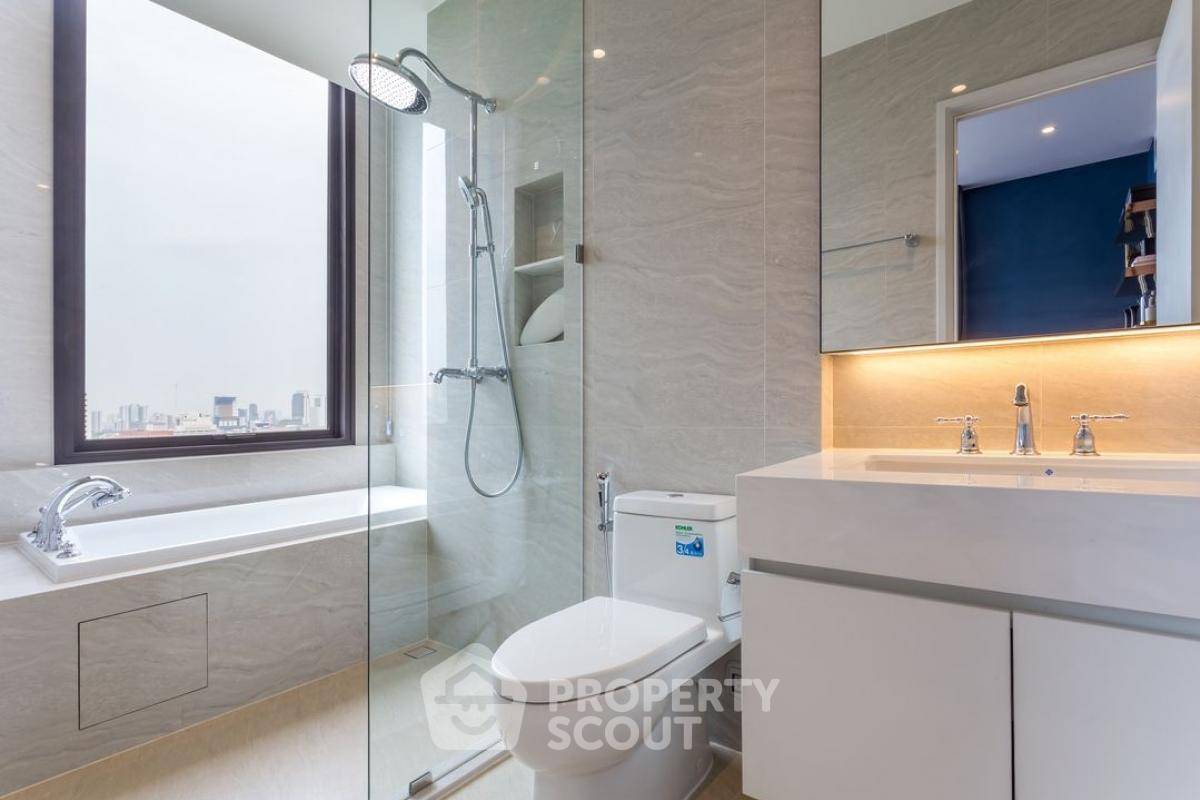 picture 2-BR Condo at Muniq Langsuan near BTS Ratchadamri (ID 1999579) - 5/26