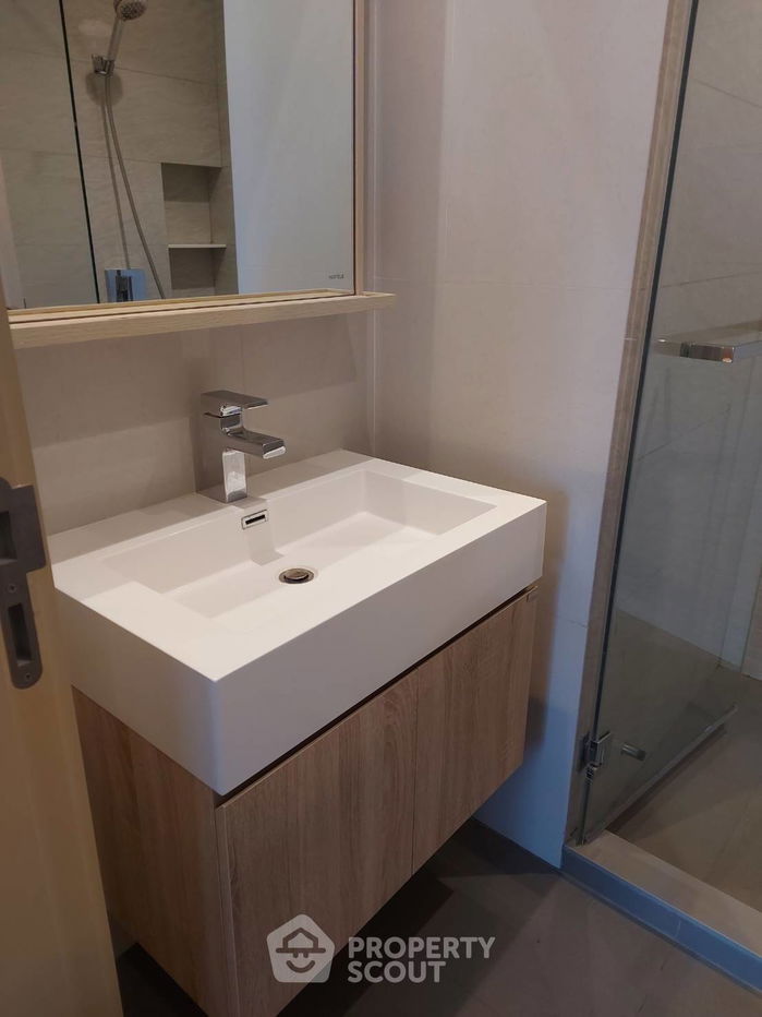 picture Studio Condo at Maru Ekkamai 2 near BTS Ekkamai (ID 1536057) - 10/11