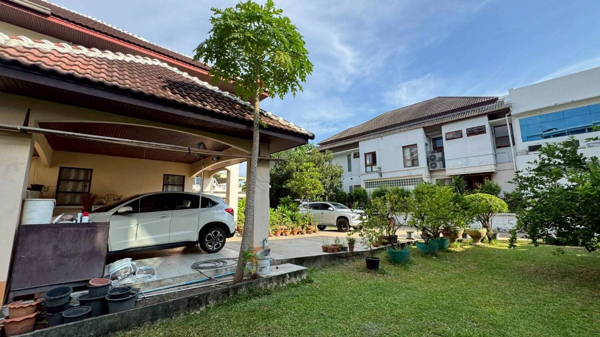 รูป ขายบ้านเดี่ยว 2 ชั้น ซ.อุดมสุข30 ขนาด 202 ตรว. สวย พร้อมอยู่  - รูปที่ 5/11