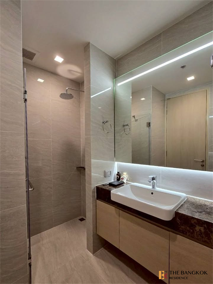 picture NOBLE STATE 39 Ultimate Luxury Condo in Business District near BTS Phrom Phong - 6/10