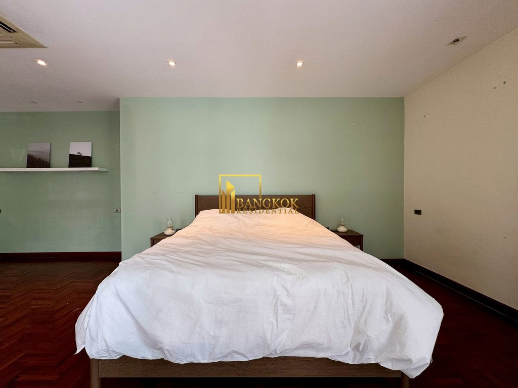 รูป EM Villa - 3 Storey 4 Bedroom House With Pool in Phrom Phong - BR7508SH - รูปที่ 31/60