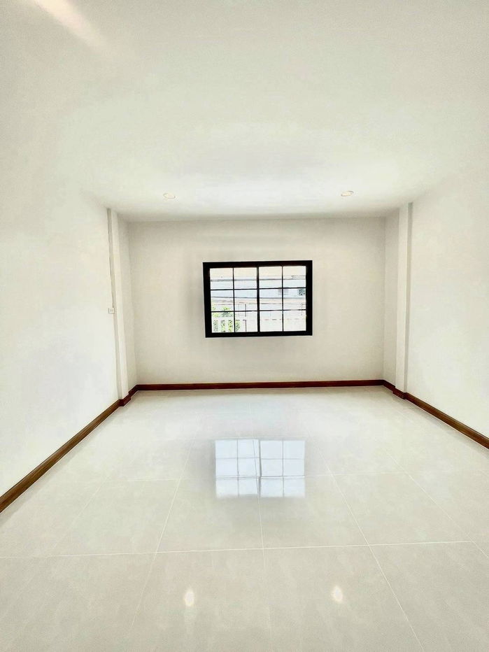 รูป ขาย ทาวน์เฮ้าส์ 16 ตร.ว. บ้านศรีประจักษ์ รังสิต - นครนายก  - รูปที่ 10/12