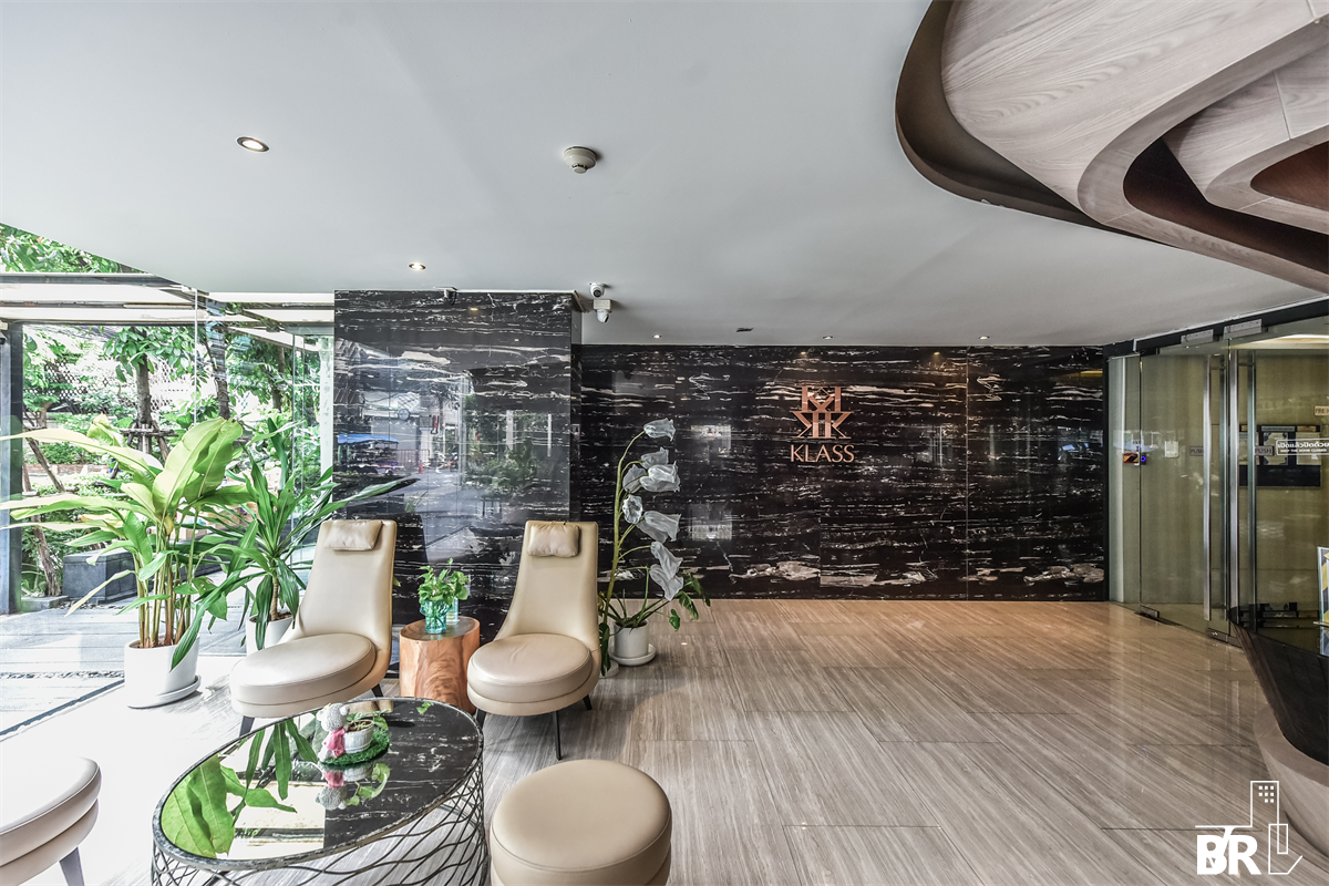 picture Luxuriously Elevated Unit Klass Silom near BTS Chong Nonsi - 8/9