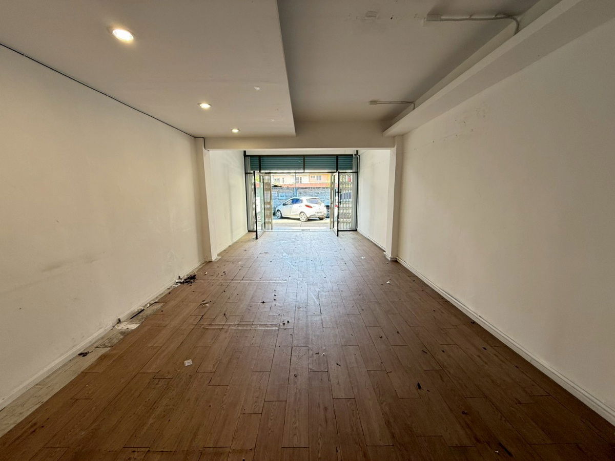 รูป 📢📣 ให้เช่า! อาคารพาณิชย์ 3 ชั้น ทำเลทองย่านจันทน์ – สาทร 🚪 เหมาะสำหรับ: เปิดร้านอาหาร คาเฟ่ โชว์รูม ออฟฟิศ หรืออยู่อาศัย - รูปที่ 4/20