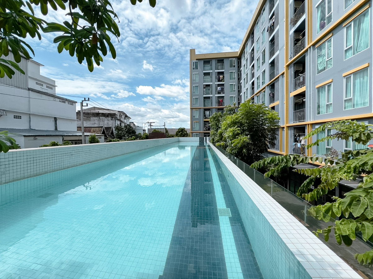 picture Sale condo Near the Mall Bangkapi, only 1.54MB. The corner is not attached to anyone. Quiet. Good location and convenient.  - 8/9