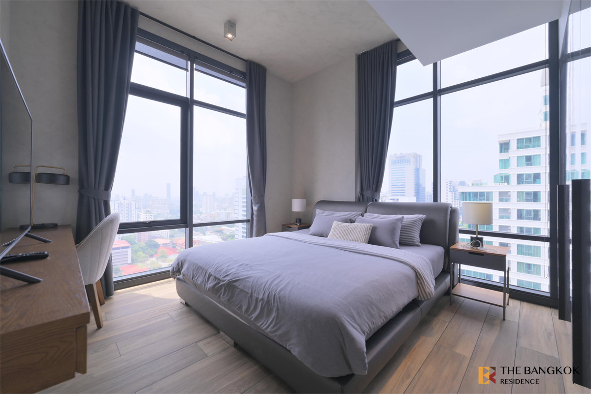 picture Ultimate Luxury Lifestyle with Convenience The Lofts Asoke near MRT Phetchaburi Station - 9/10