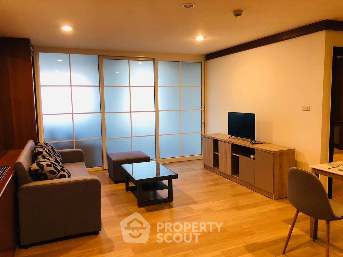 picture 1-BR Condo at Supalai Place Sukhumvit 39 near BTS Phrom Phong (ID 1645736) - 1/13