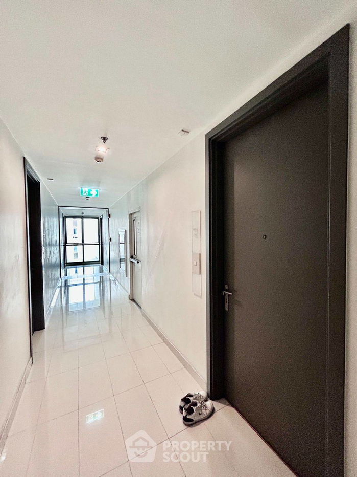 รูป คอนโด 1-ห้องนอน ที่ เดอะ รูม สุขุมวิท 62 ใกล้ BTS ปุณณวิถี (ID 2098134) - รูปที่ 19/24