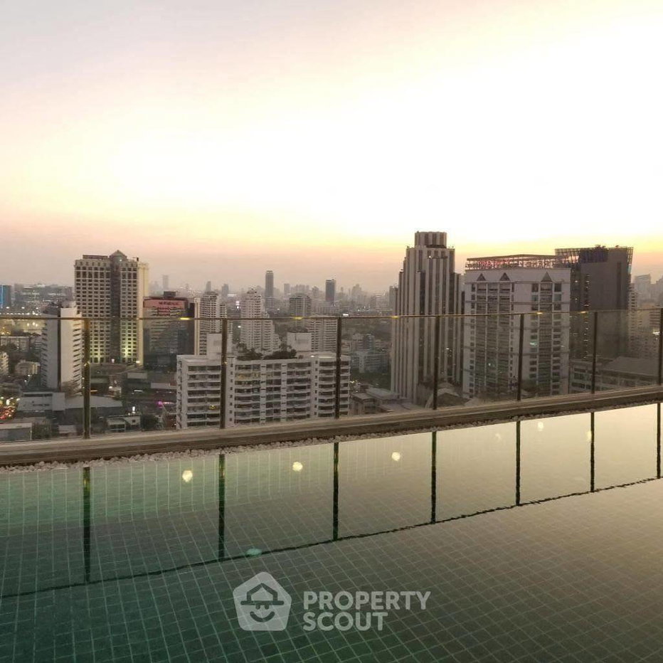 picture 1-BR Condo at Noble Recole Sukhumvit 19 near MRT Sukhumvit (ID 2068178) - 11/12
