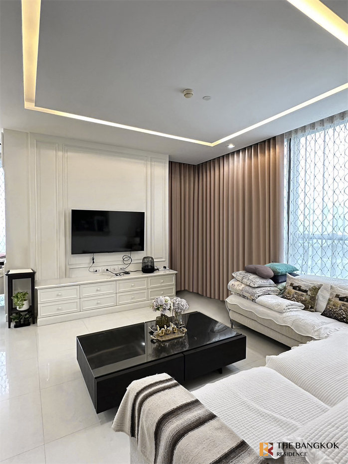 picture The Bangkok Sathorn Luxurious Design, Elevated Atmosphere near BTS Surasak - 1/10