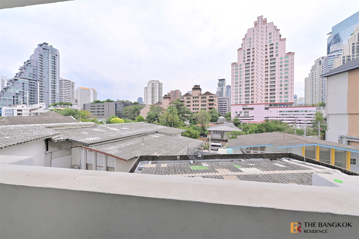 รูป คอนโดหรูสุด Luxury ย่านธุรกิจ รอยัล คาสเทิล สุขุมวิท ใกล้ BTS สถานีพร้อมพงษ์ - รูปที่ 1/10