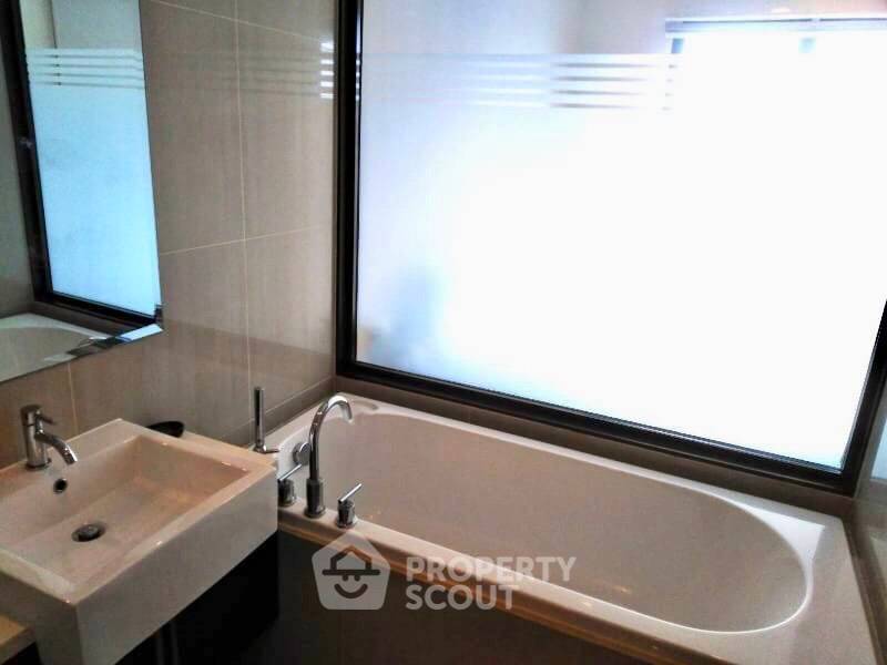 picture 1-BR Condo at Villa Asoke near MRT Phetchaburi (ID 825334) - 11/11