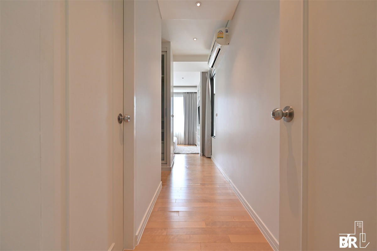 picture VillaAsoke - Rent 50,000 bath / month, 2B2B Duplex size 91 sqm, available ( Line ID: real_realestate or phone: 0842824246)  - 8/15