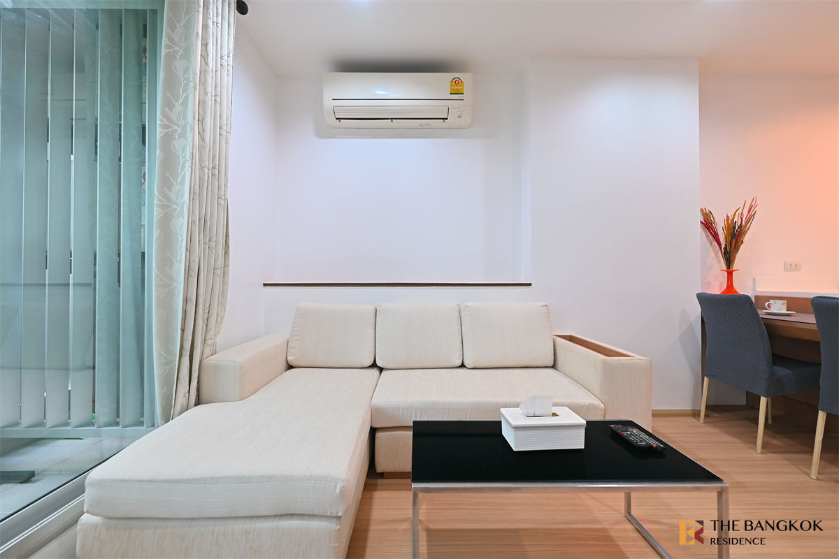 picture RHYTHM Ratchada-Huaikhwang Luxuriously Elevated Unit near MRT Huai Khwang Station - 1/10