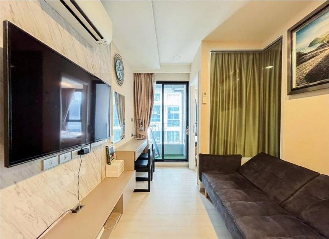 picture Cheap sale Vtara Sukhumvit 36 Vtara Sukhumvit 36 near BTS Thonglor 30 sq m. Beautifully decorated - 10/10