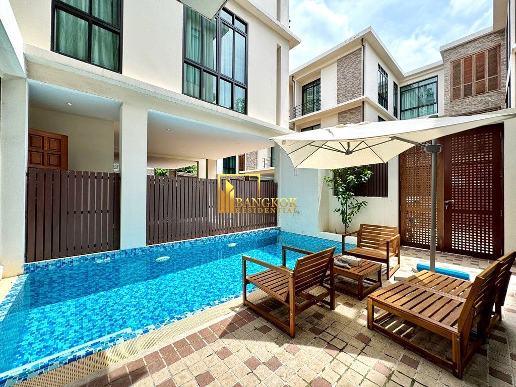 รูป EM Villa - 3 Storey 4 Bedroom House With Pool in Phrom Phong - BR7508SH - รูปที่ 9/60