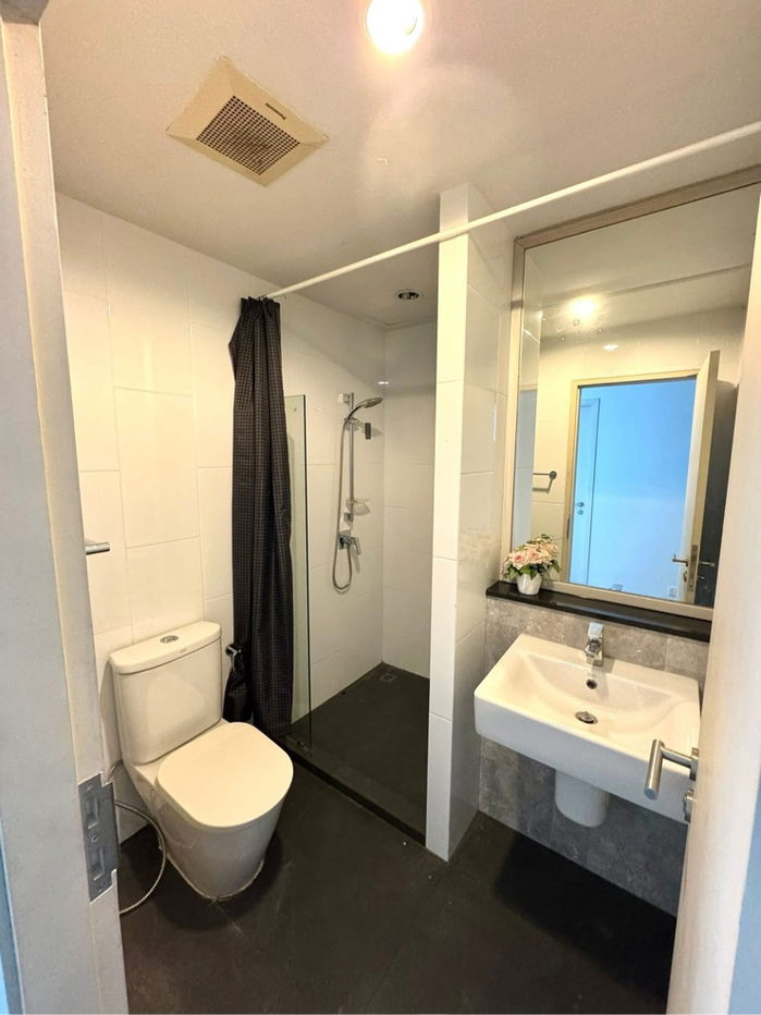 picture #Z1432 Condo for rent The Gallery Bearing  - 7/8