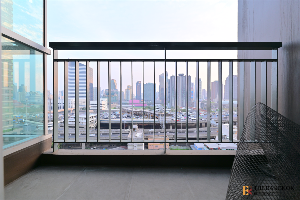picture Comfortable and Ready to Move-in Aspire Rama 9 near MRT Rama 9 Station - 1/10