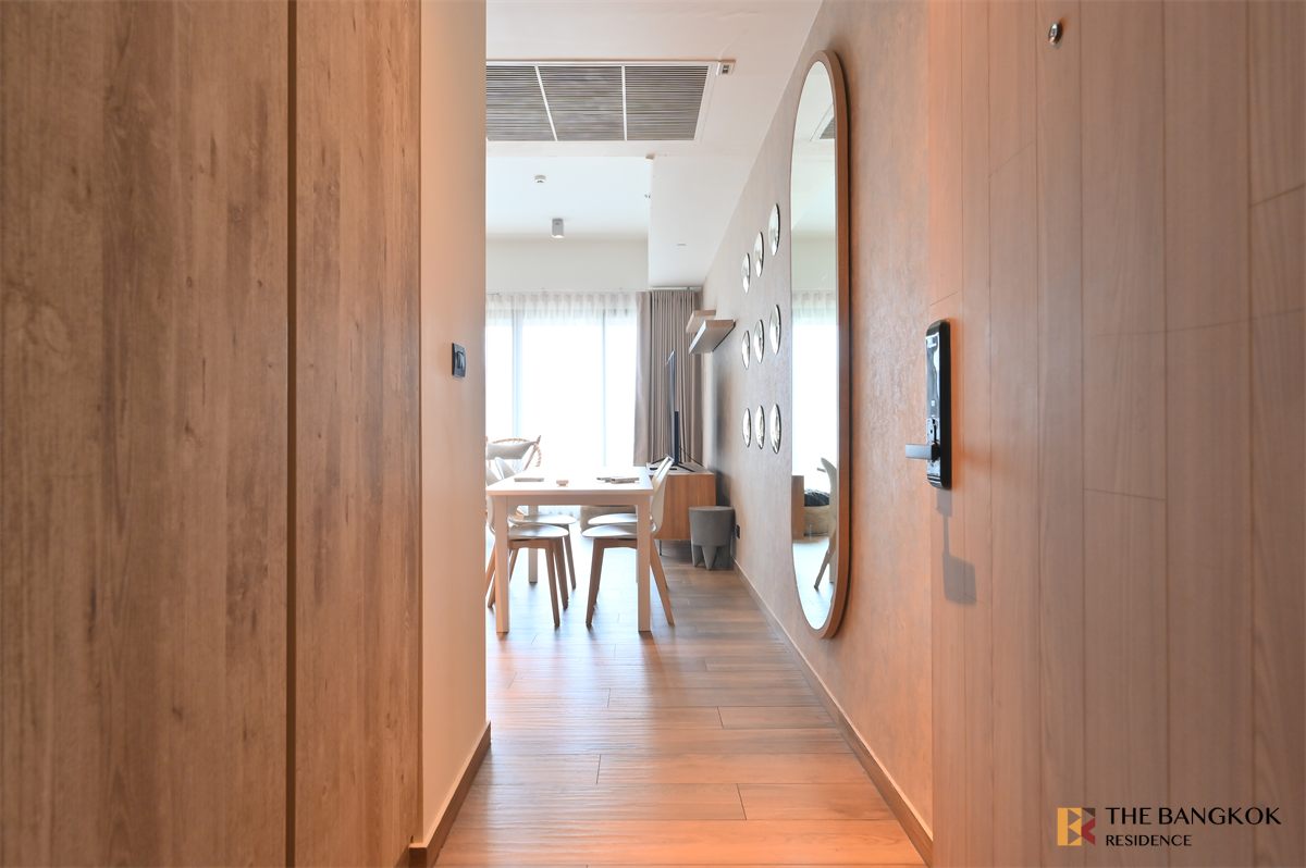 picture The Lofts Asoke Ultimate Luxury Condo in Business District near MRT Phetchaburi Station - 7/10