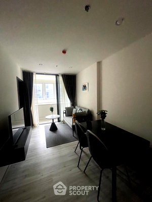 Condos for sale : 1-BR Condo at XT Huaikhwang near MRT Huai Khwang (ID 1336846)