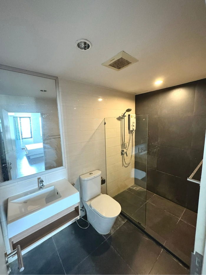 picture #Z1432 Condo for rent The Gallery Bearing  - 8/8