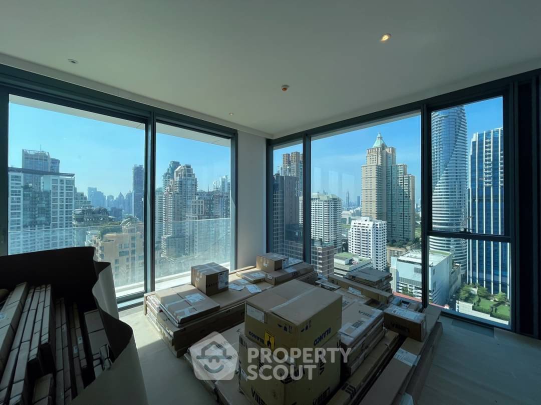 picture 2-BR Condo at SCOPE Langsuan near BTS Chit Lom (ID 993471) - 2/35