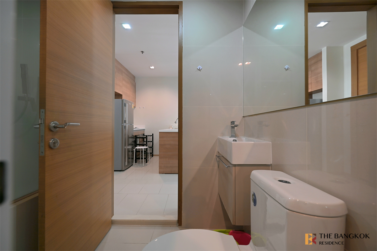picture RHYTHM Ratchada-Huaikhwang Ultimate Luxury Condo in Business District near MRT Huai Khwang Station - 4/10