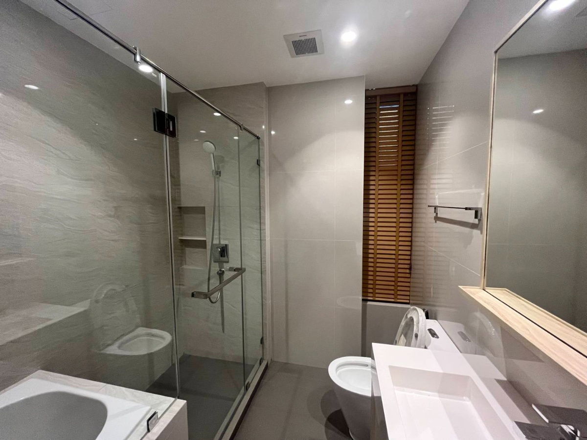 picture Condo for rent Maru Ekkamai 2 Monthly 57,000 thb. - 11/11