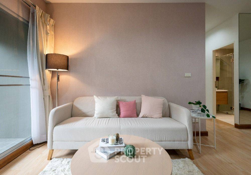 picture 2-BR Condo at The Seed Musee Sukhumvit 26 near BTS Phrom Phong (ID 1573887) - 18/44