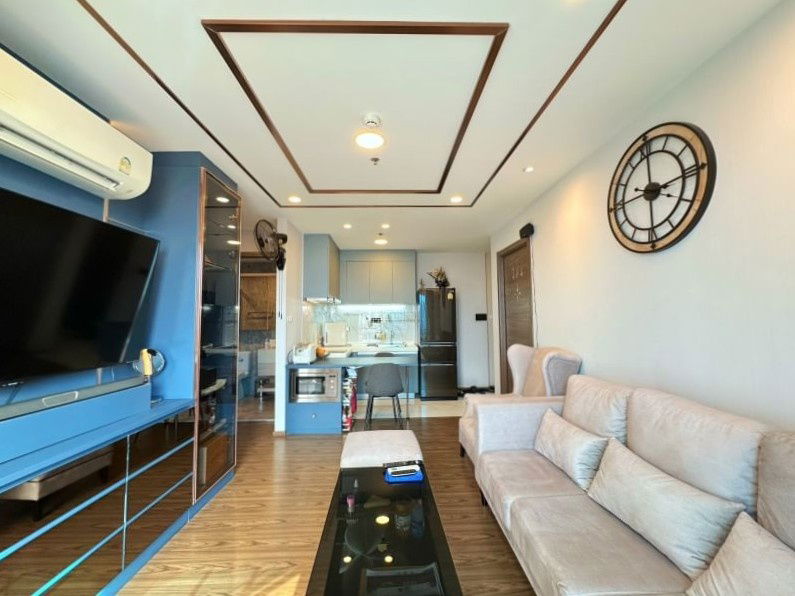 picture Condo for Sale at Artisan Ratchada – Beautiful View, Fully Furnished, Move-in Ready - 3/16
