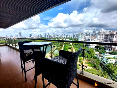 คอนโด เมืองทองธานี : สะดวกสบายกับไลฟ์สไตล์สุด Luxury เดอะ เลค คอนโดมิเนียม ใกล้ BTS สถานีอโศก