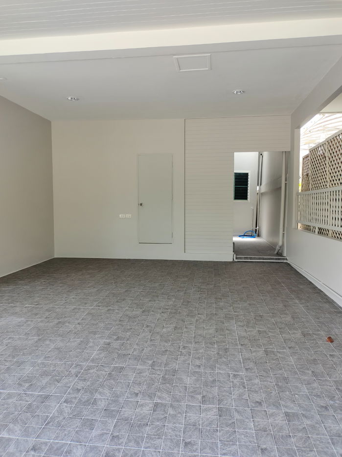 picture [For Sale] Single detached house, corner house, Groove Ville Bangna project, km. 10, near Mega Bangna, expressway and community area. - 17/32