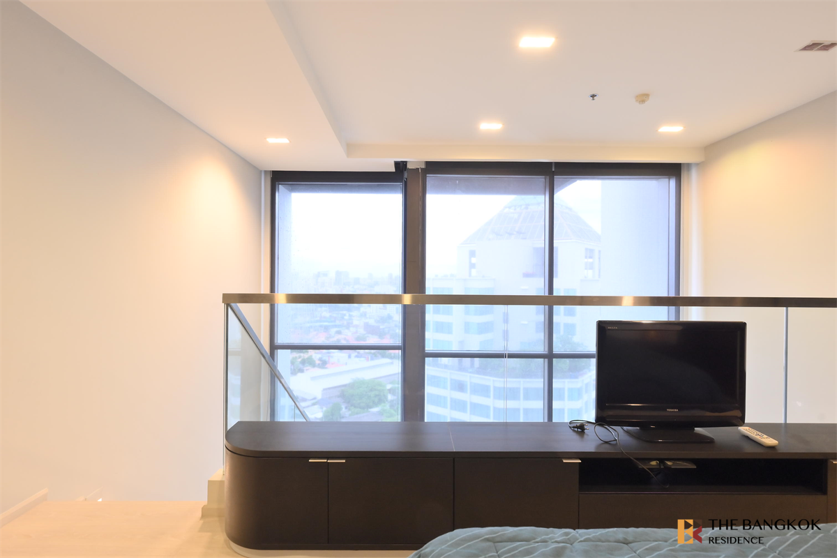 picture RHYTHM Sukhumvit 44/1 near BTS Phra Khanong Luxuriously Elevated Unit - 6/10